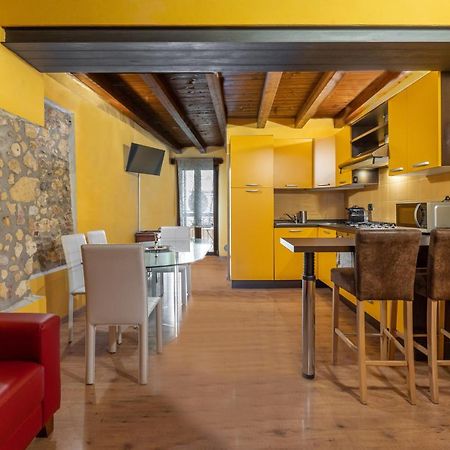 Stylish 2 Bedroom With Balcony Verona Exteriör bild