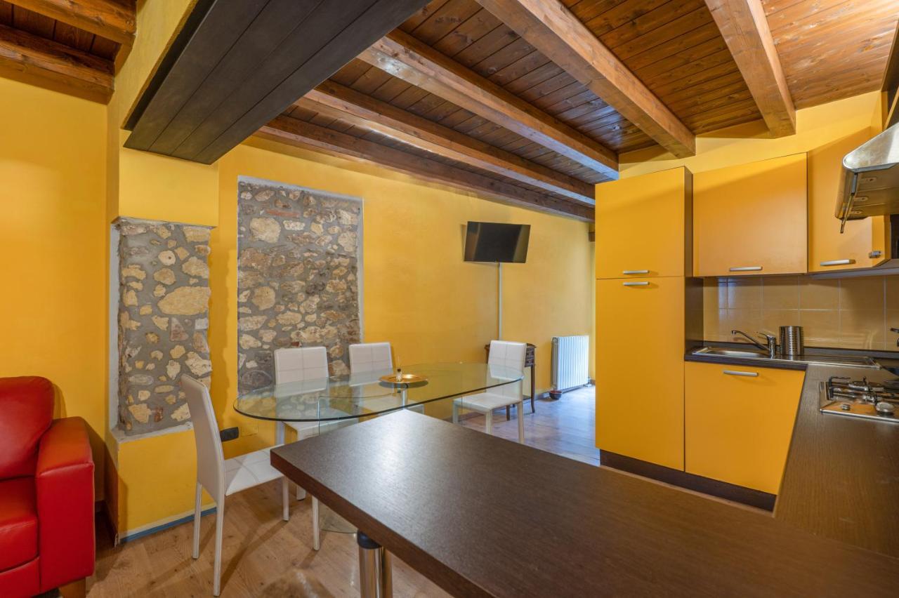 Stylish 2 Bedroom With Balcony Verona Exteriör bild